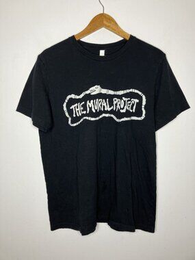 The Mural Project Snake Logo T-Shirt Men's Black Size Large READ